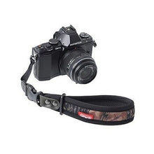 画像をギャラリービューアに読み込む, Coleman ネオプレーンハンドストラップ(リーフ) CO-8516 管理No. 4975981851698